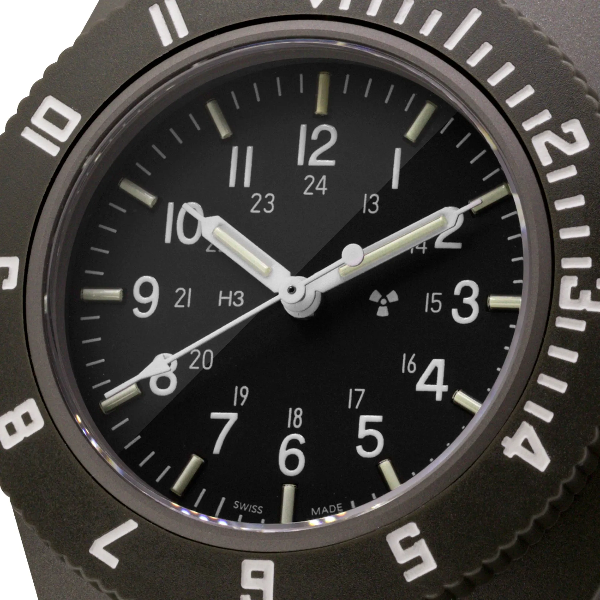 41MM SAGE GREEN PILOT'S NAVIGATOR (QUARTZ)