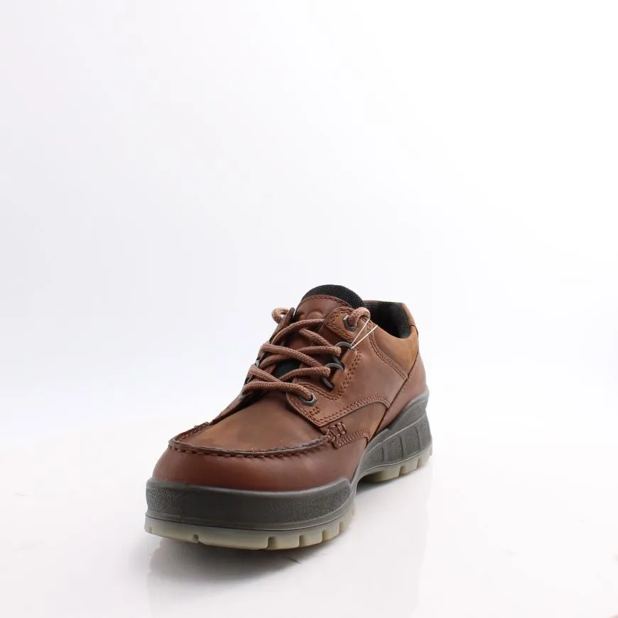 831714 ECCO TRACK 25  SHOES