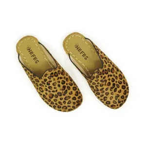 Closed Toe Leather Women's Slippers Yellow Leopard Print