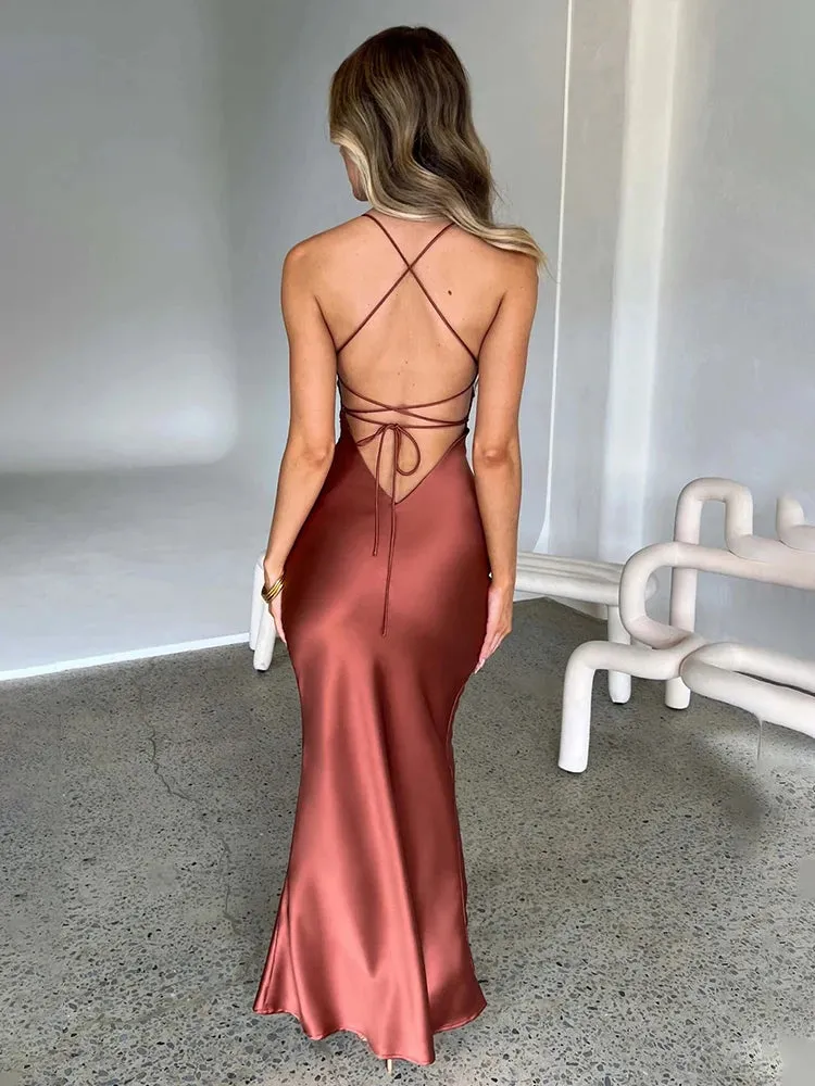 Emmaline - Figure hugging satin silk maxi dress