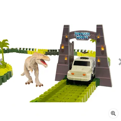 Jurassic World Dinosaur Track Set and 3 dinosaur Figures