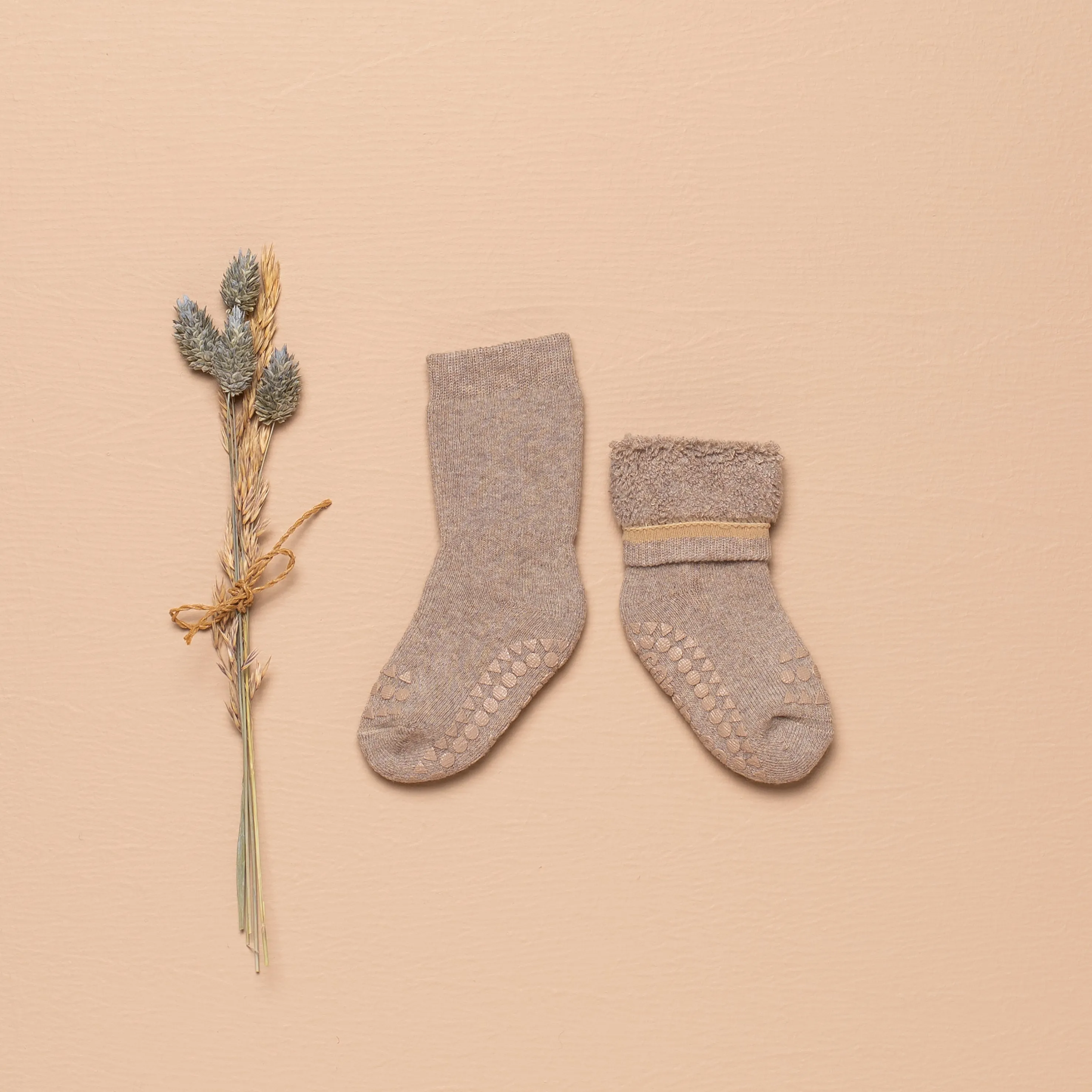 Non-slip Grip Socks Organic Terry Cotton - Misty Plum