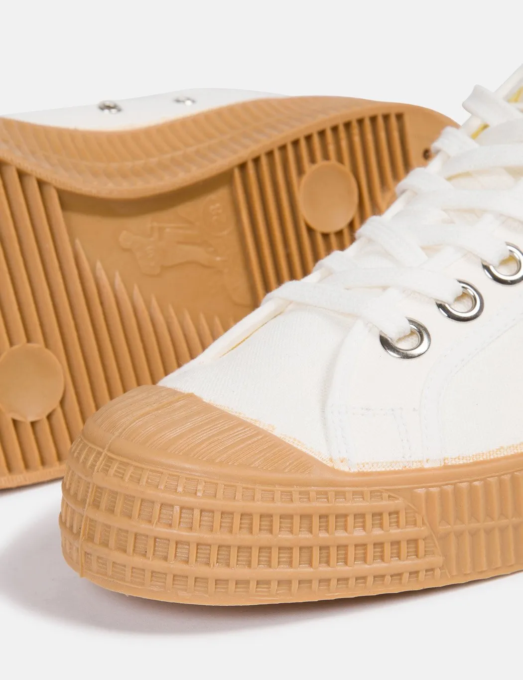 Novesta Star Master Trainers (Canvas) - White/Gum