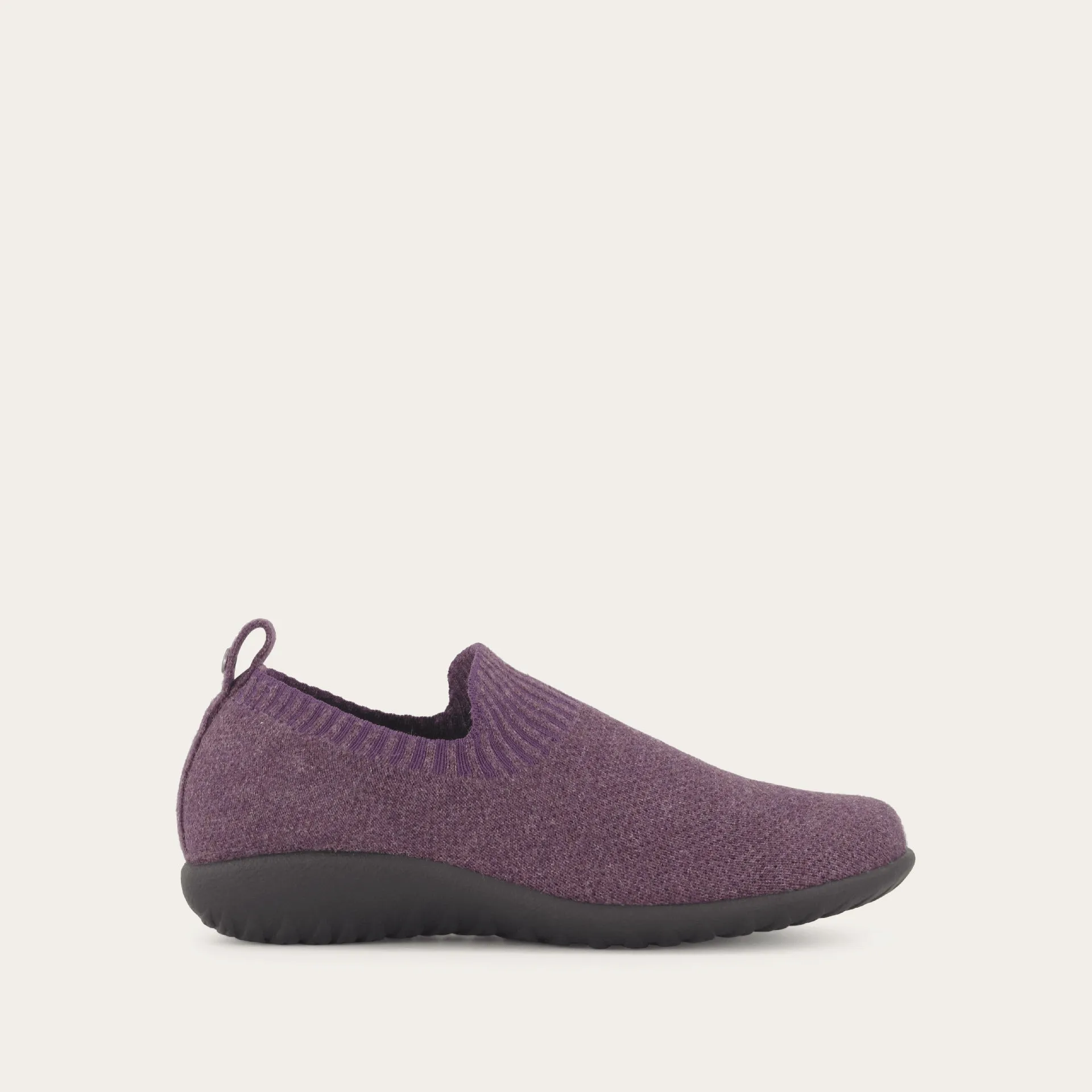 Nuku | Vegan | Knit | Peacock Purple