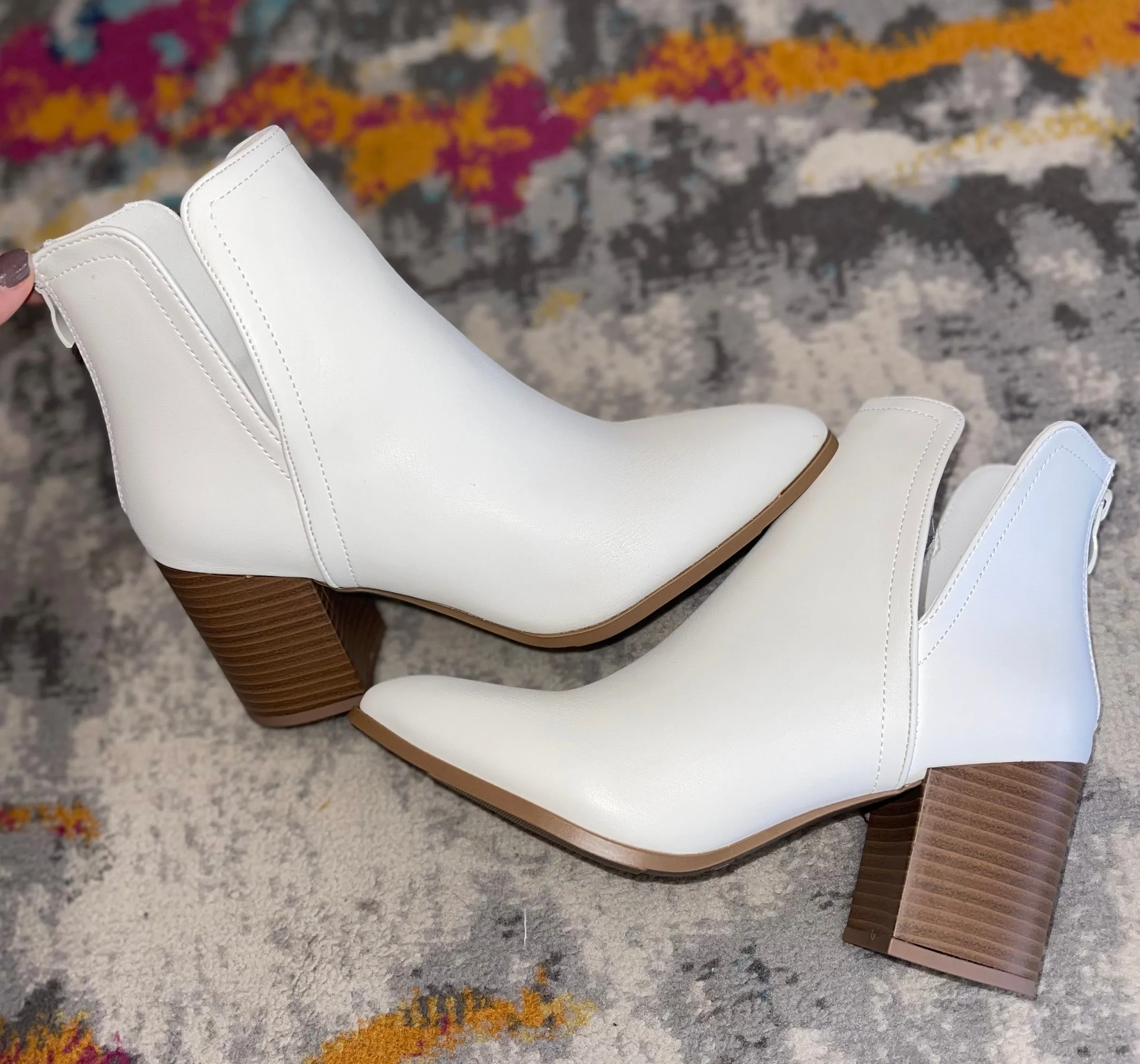 *RESTOCKED* Darla White Booties