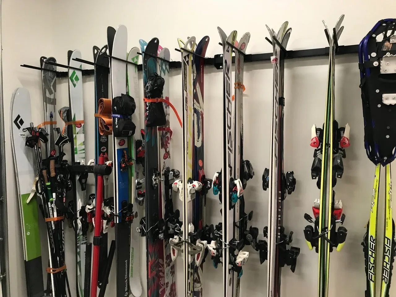 Ski Snowboard Rack - Vertical 10 pairs or 12 pairs