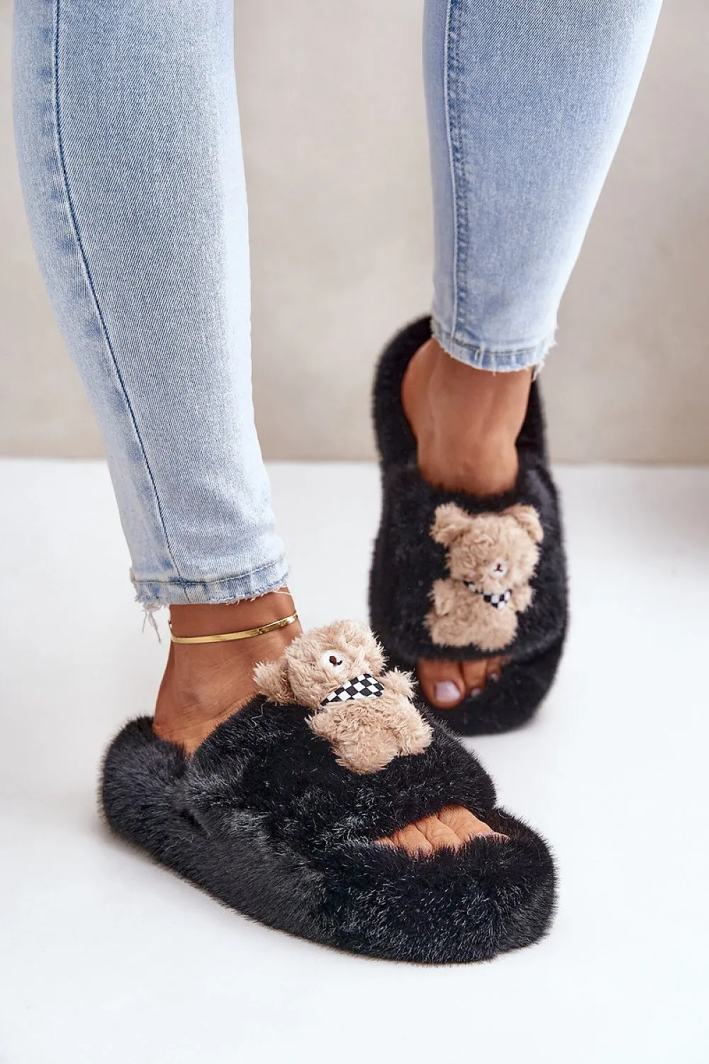 TEEK - Bear Bodied Slippers