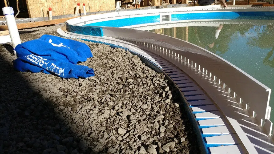 Z Poolform Bendable Receiver Track (120' per Box)